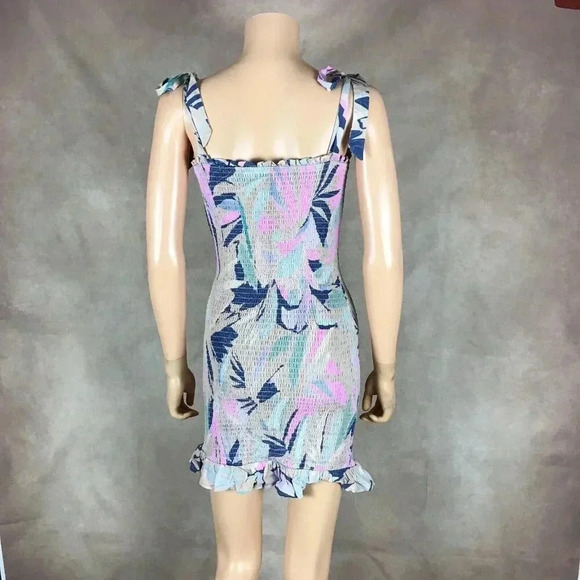 SALTWATER LUXE Tropical Floral Smocked Mini Dress MEDIUM - Picture 9 of 11
